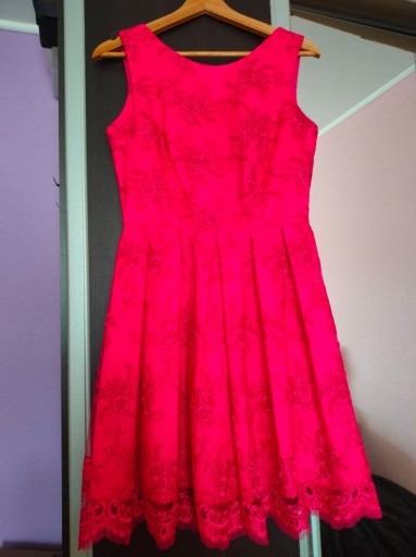 Zdjęcie oferty: Różowa sukienka idealna na wesele lub komunię