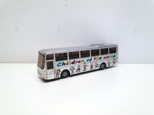 Zdjęcie oferty: Siku Bus Autobus Autokar Man 1624 Children of the World 1:87