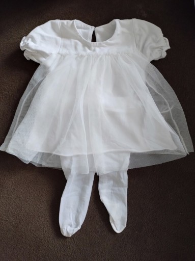 Zdjęcie oferty: Biała sukienka niemowlęca na chrzest