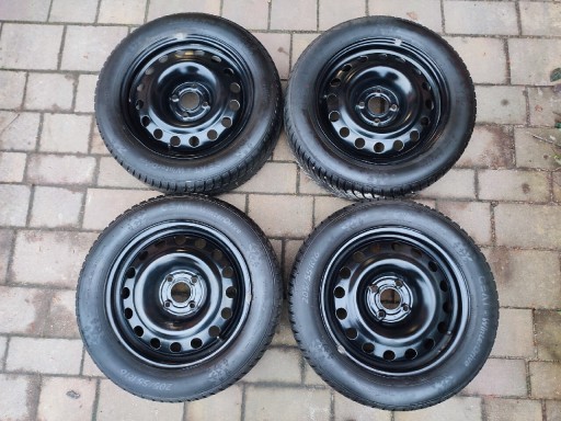 Zdjęcie oferty: Prawie nowe koła zimowe plus kołpaki 16" 4x108  63.3mm ET 37 205/55 R16