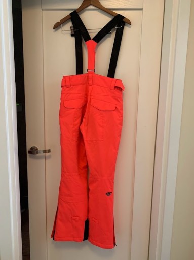 Zdjęcie oferty: spodnie narciarskie 4F rozmiar xs