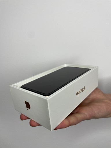 Zdjęcie oferty: Smartfon Apple iPhone XR 3 GB / 64 GB żółty