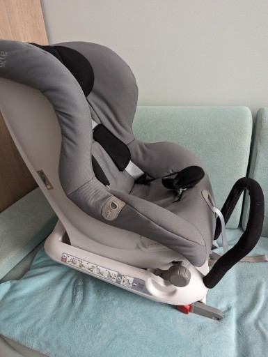 Zdjęcie oferty: Fotelik samochodowy 0-18 britax romer max fix II 