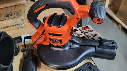 Zdjęcie oferty: Dmuchawa Odkurzacz Black+Decker BEBLV301-QS