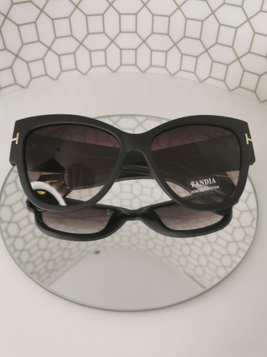 Zdjęcie oferty: Okulary przeciwsłoneczne matowe oprawki