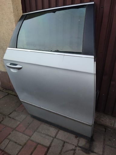 Zdjęcie oferty: Drzwi kompletne prawy tył VW Passat b6 la7w kombi mechanizm szyby zamek