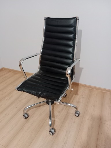 Zdjęcie oferty: Krzesło, fotel biurowy czarny