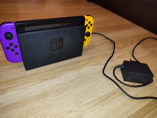 Zdjęcie oferty: Nintendo switch V2