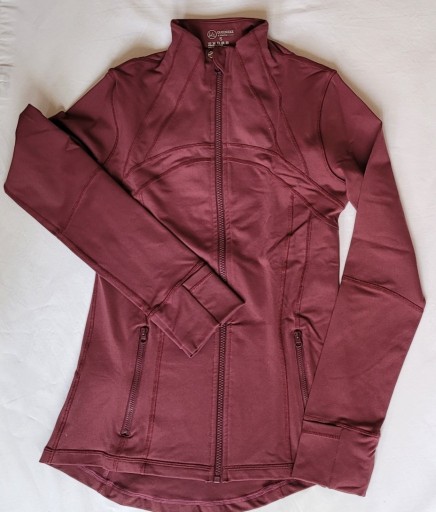 Zdjęcie oferty: QUEENIEKE bluza yoga BORDO S 