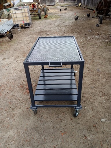 Zdjęcie oferty: Stół warsztatowy mobilny z ociekaczem 