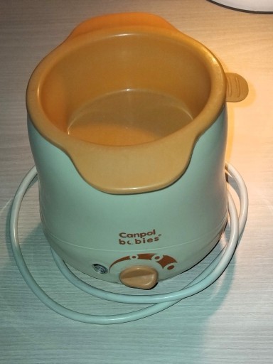 Zdjęcie oferty: Podgrzewacz do butelek, słoiczków Canpol Babies E007-1