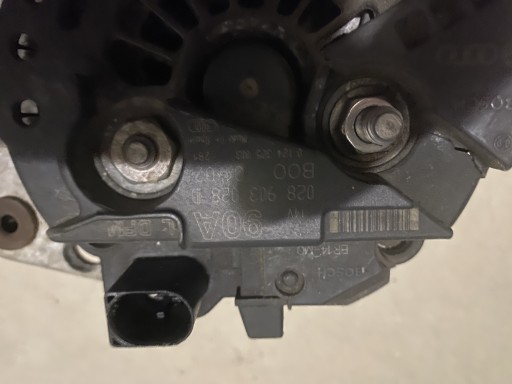 Zdjęcie oferty: Alternator Volkswagen OE 028903028D