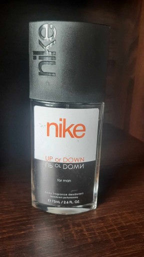 Zdjęcie oferty: Dezodorant perfumowany Nike, Up or Down, 75 ml