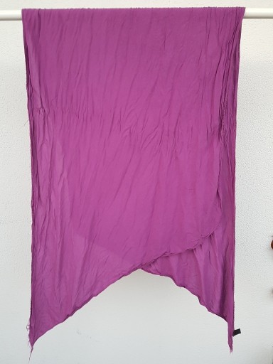 Zdjęcie oferty: Asymetryczna fioletowa chusta