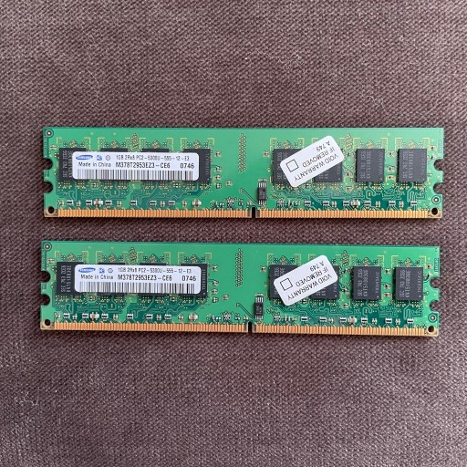 Zdjęcie oferty: Pamięć RAM Samsung PC2 5300U 2x1GB