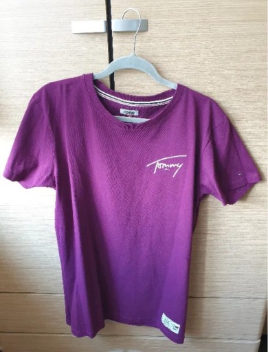 Zdjęcie oferty: T-shirt Koszulka Tommy Jeans - roz.M Signature Tee