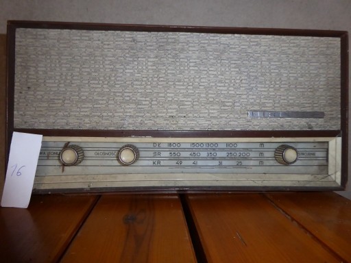 Zdjęcie oferty: Stare zabytkowe radio 