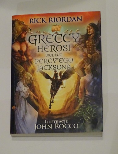 Zdjęcie oferty: Greccy Herosi Według Percy'ego Jacksona-R. Riordan