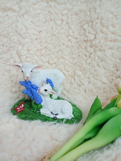 Zdjęcie oferty: Baranki i kurki na trawie, ozdoby wielkanocne 
