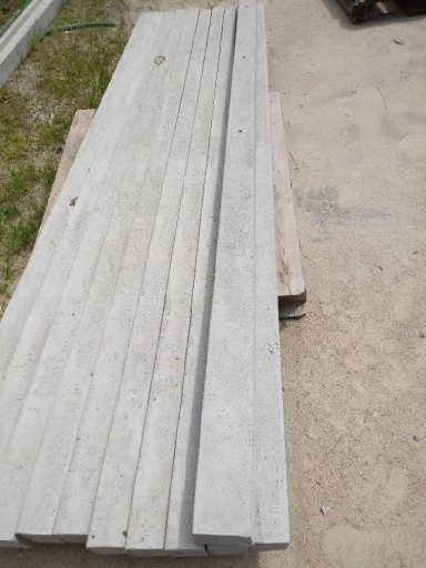 Zdjęcie oferty: Słupek ogrodzeniowy betonowy do siatki leśnej