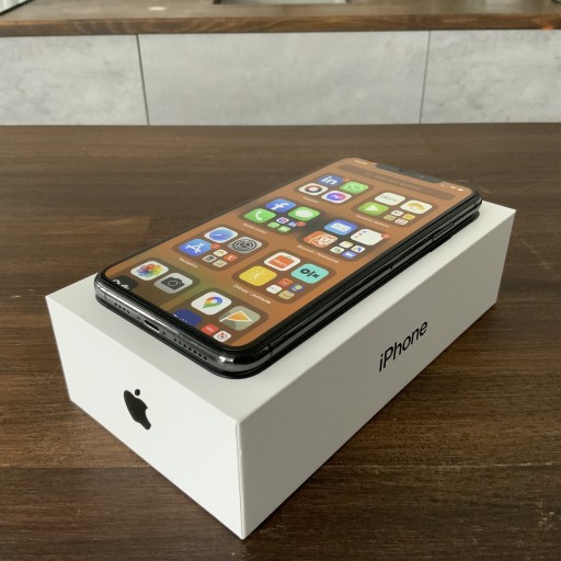 Zdjęcie oferty: iPhone xs max 64gb space gray 88% baterii komplet 