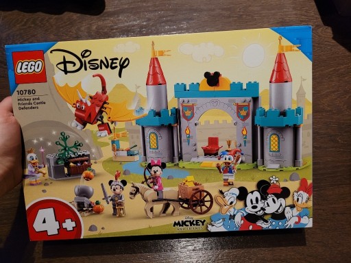 Zdjęcie oferty: LEGO Disney 10780 Miki i przyjaciele obrońcy zamku