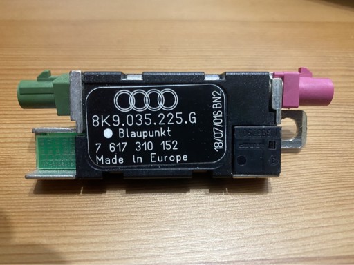 Zdjęcie oferty: Wzmacniacz antenowy Audi A4 B8 8K9035255G