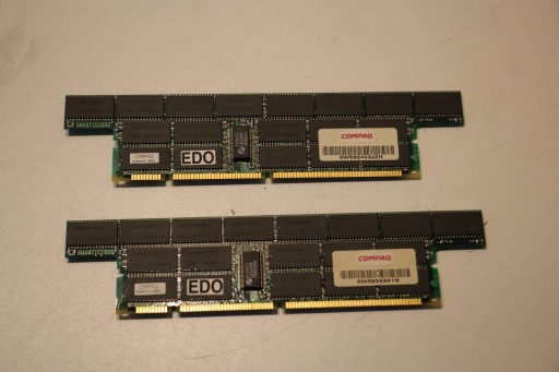 Zdjęcie oferty: Compaq 2 x 256MB 60NS DIMM EDO ECC 228471-001