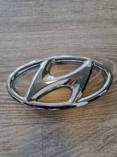 Zdjęcie oferty: Emblemat znaczek Hyundai Kona oryginał