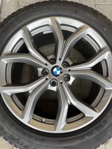 Zdjęcie oferty: Koła zimowe 19 cali BMW komplet