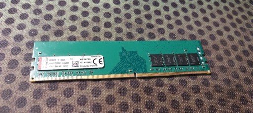 Zdjęcie oferty: Pamięć RAM DDR4 Kingston 4 GB 2400MHz