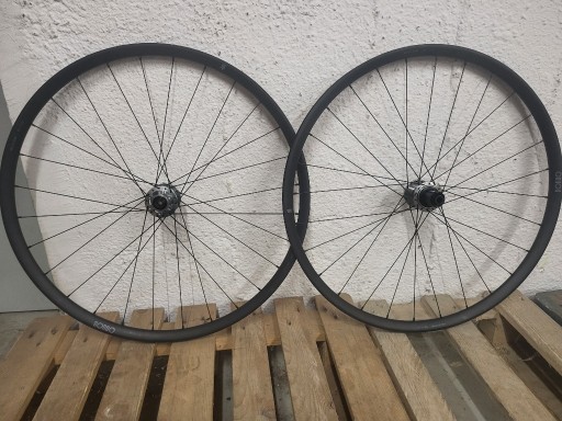 Zdjęcie oferty: Koła Rondo LIT 622x23 12x100/142 gravel, tubeless