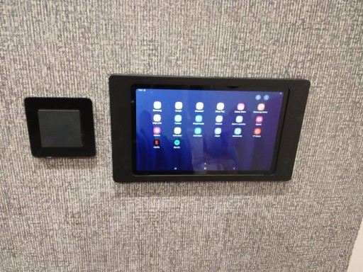 Zdjęcie oferty: Ramka czarna do tabletu Samsung TAB A7 10,4"