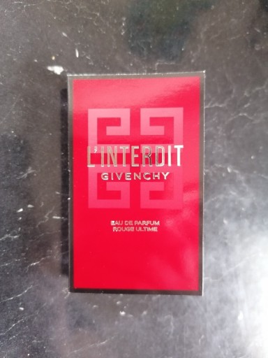 Zdjęcie oferty: L'interdit rouge ultime edp 1 ml Givenchy