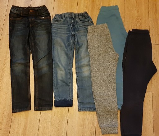 Zdjęcie oferty: Spodnie jeansy  dresy 4f c&a r. 134