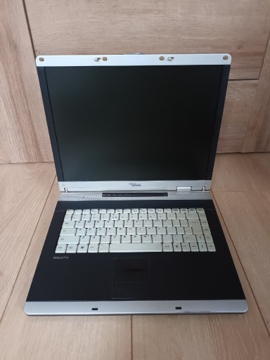 Zdjęcie oferty: Fujitsu Siemens Amilo pro V2030 Pentium M 1733 MHz