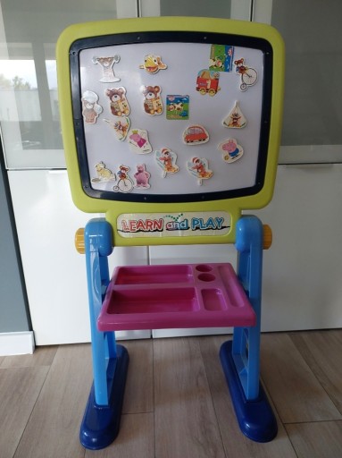Zdjęcie oferty: Tablica magnetyczna stojąca dla dzieci