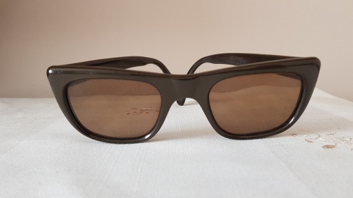 Zdjęcie oferty: OKULARY PRZECIWSŁONECZNE RETRO VINTAGE