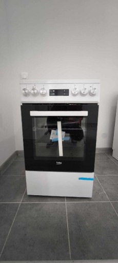 Zdjęcie oferty: Kuchenka elektryczna Beko (FSS57000GW)