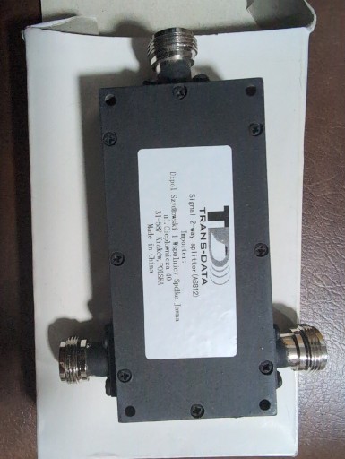 Zdjęcie oferty: Signal 2 way splitter A6812 trans-data