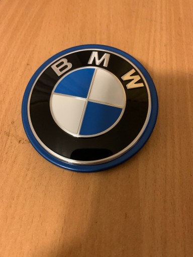 Zdjęcie oferty: Emblemat znaczek BMW OE 51145A24572