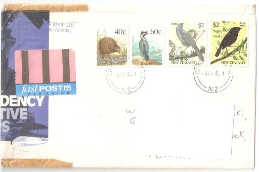 Zdjęcie oferty: Ptaki na liście lotniczym z Nowej Zelandii