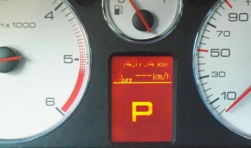 Zdjęcie oferty: Licznika Peugeot 407 Wyświetlacz Radia Naprawa