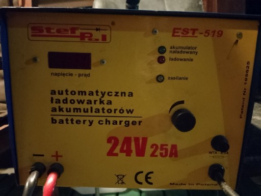 Zdjęcie oferty: automatyczna ladowarka akumulatorów stefpol est519