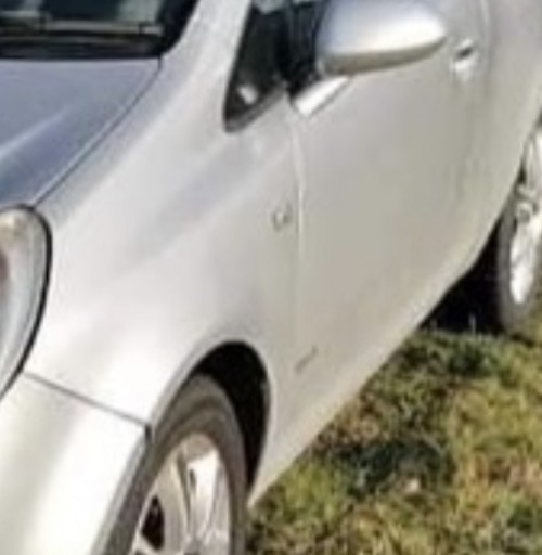 Zdjęcie oferty: Drzwi lewy przód Opel Corsa D Z157 3D