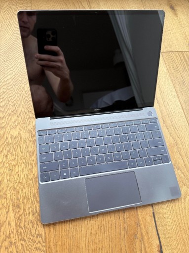 Zdjęcie oferty: Laptop 13" Huawei Matebook X Model WT-W09 Win10 Home 8/512