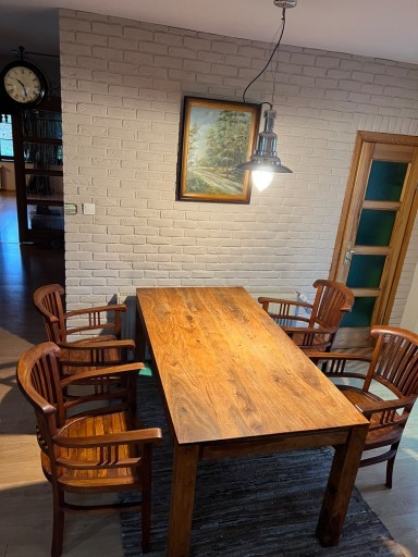 Zdjęcie oferty: Stół i 4 krzesła z drzewa egzotycznego Almi Decor