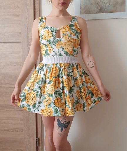 Zdjęcie oferty: Retro sukienka w żółte kwiaty Hearts&Roses