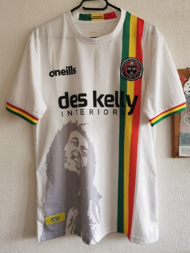 Zdjęcie oferty: Koszulka Bohemian FC - Bob Marley