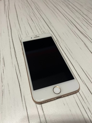 Zdjęcie oferty: Telefon smartfon smartphone iPhone 8 64GB 